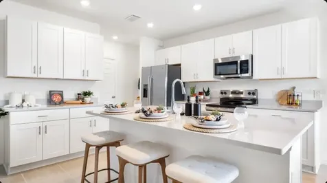 386 Cornerstone Drive Groveland FL 34736