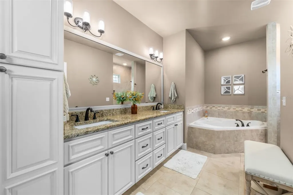 24674 SW 19th Place Newberry FL 32669