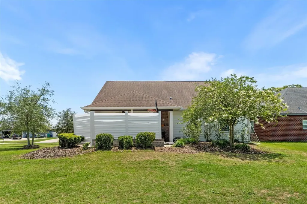 24674 SW 19th Place Newberry FL 32669