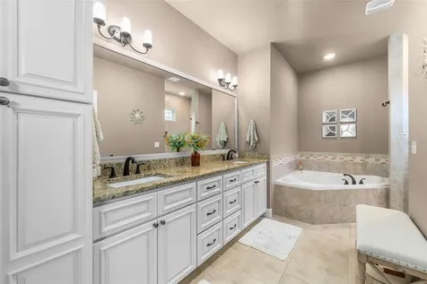 24674 SW 19th Place Newberry FL 32669