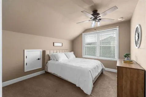 24674 SW 19th Place Newberry FL 32669