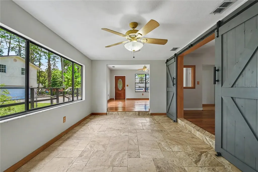 17305 Sherman Road Lutz FL 33558