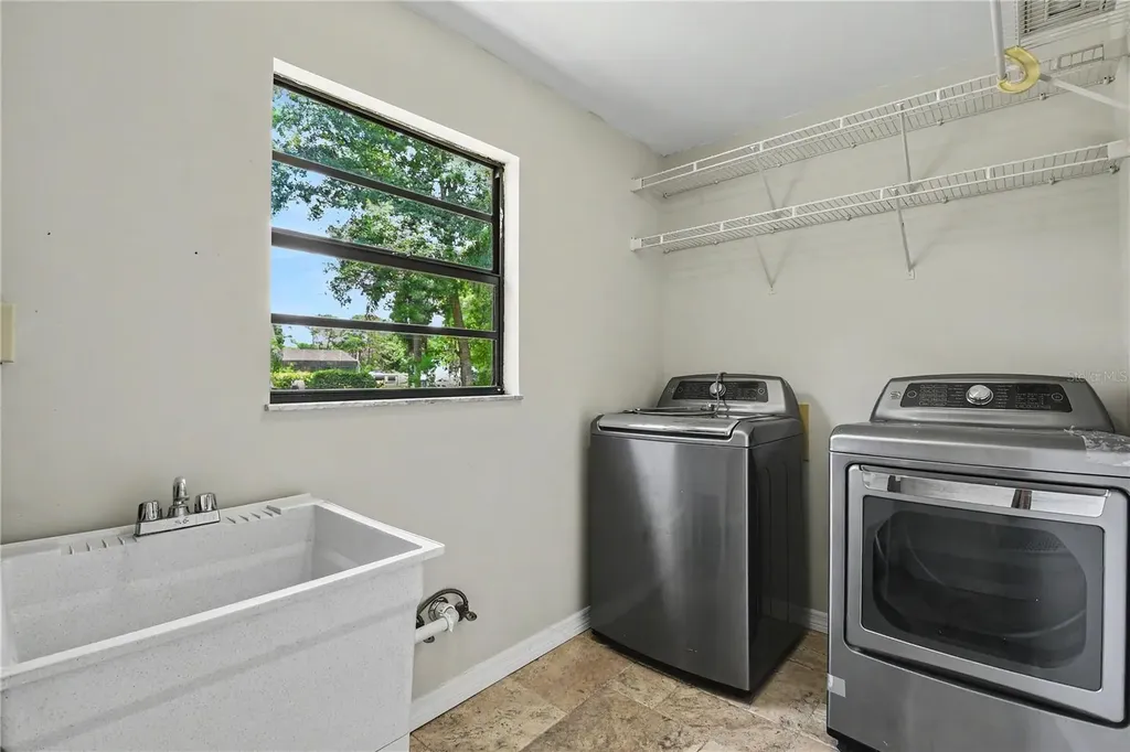 17305 Sherman Road Lutz FL 33558