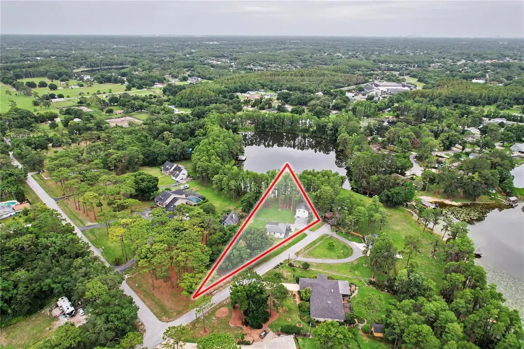 17305 Sherman Road Lutz FL 33558