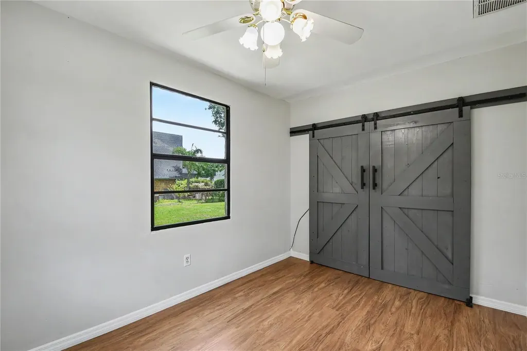 17305 Sherman Road Lutz FL 33558