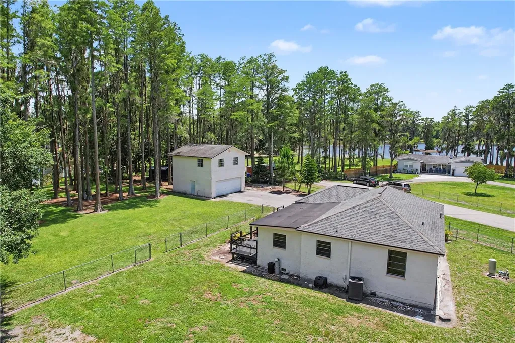 17305 Sherman Road Lutz FL 33558