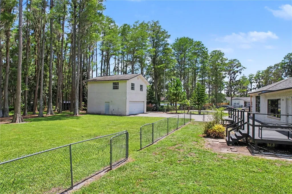 17305 Sherman Road Lutz FL 33558