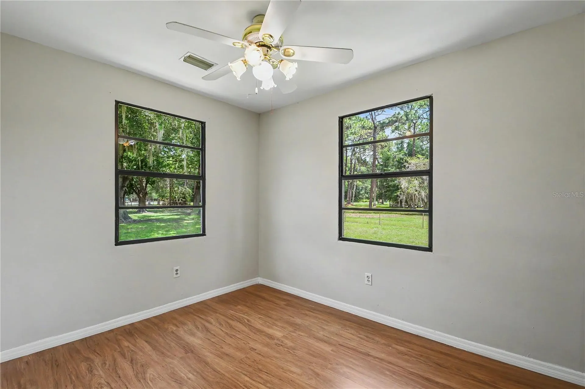17305 Sherman Road Lutz FL 33558