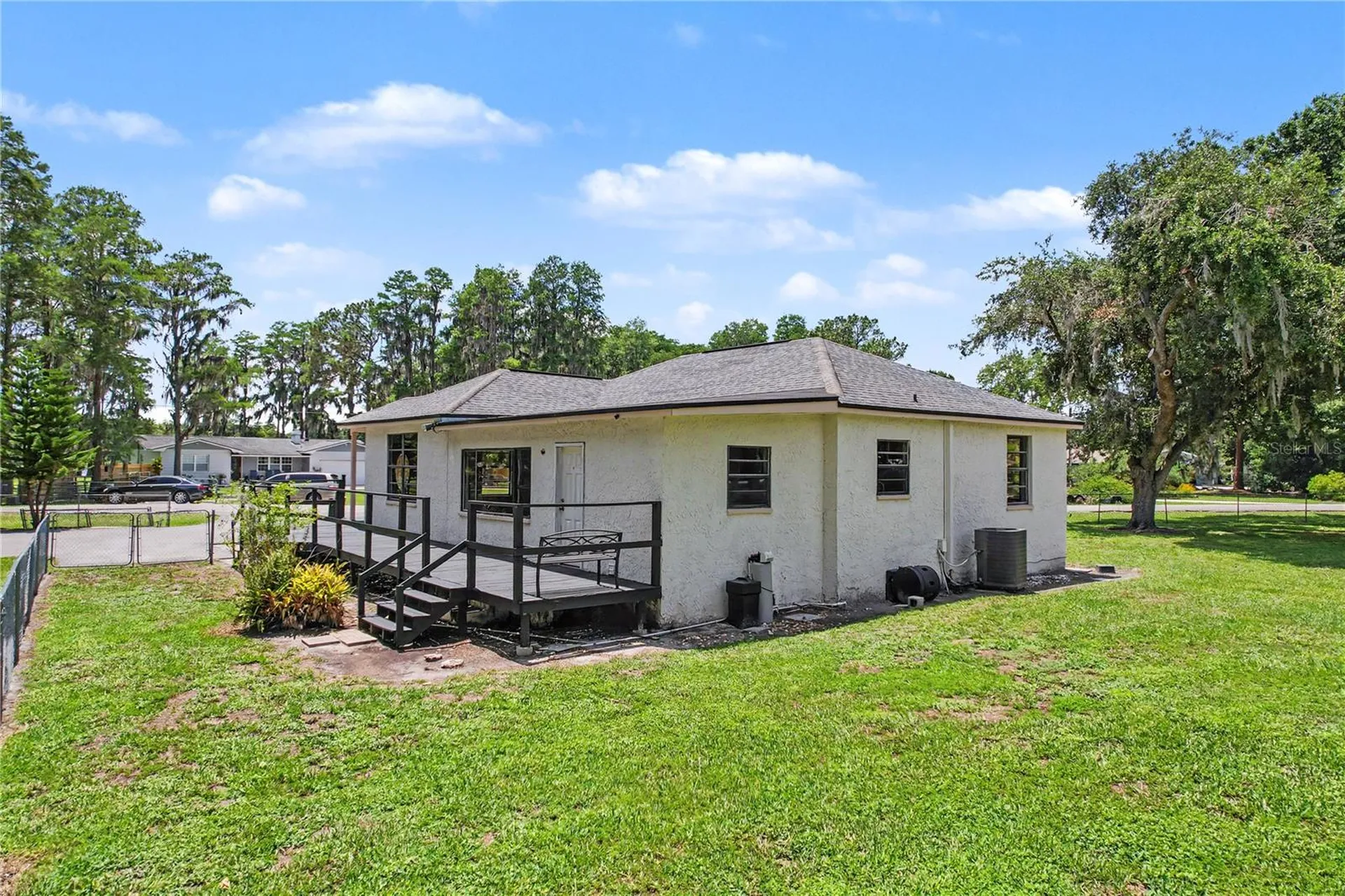 17305 Sherman Road Lutz FL 33558