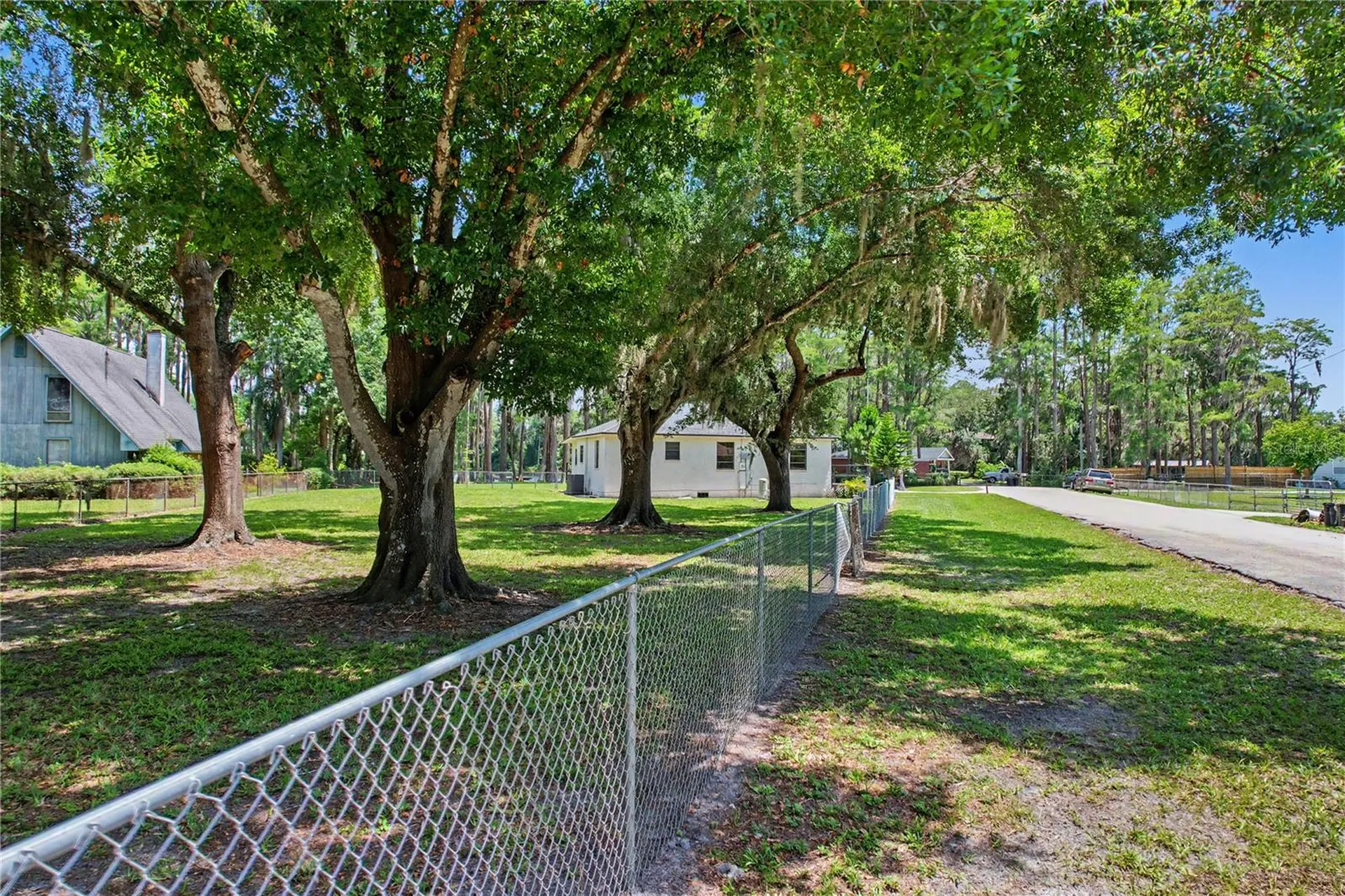 17305 Sherman Road Lutz FL 33558