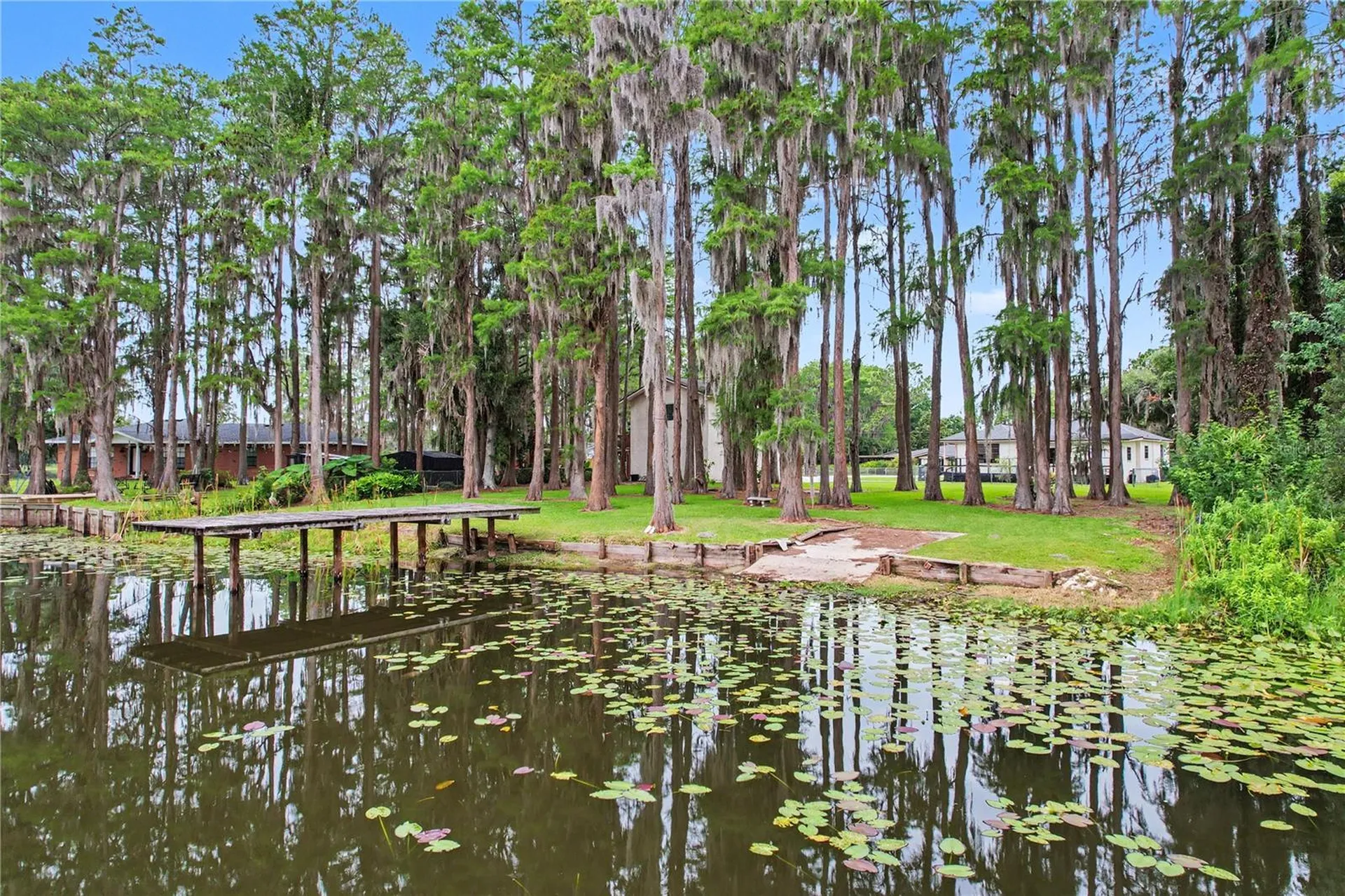 17305 Sherman Road Lutz FL 33558
