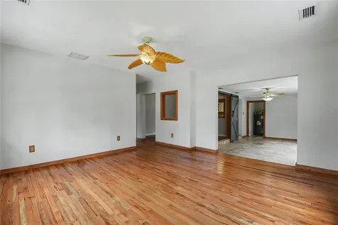 17305 Sherman Road Lutz FL 33558