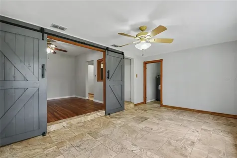 17305 Sherman Road Lutz FL 33558