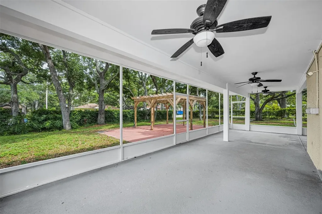 10050 62nd Avenue N St Petersburg FL 33708