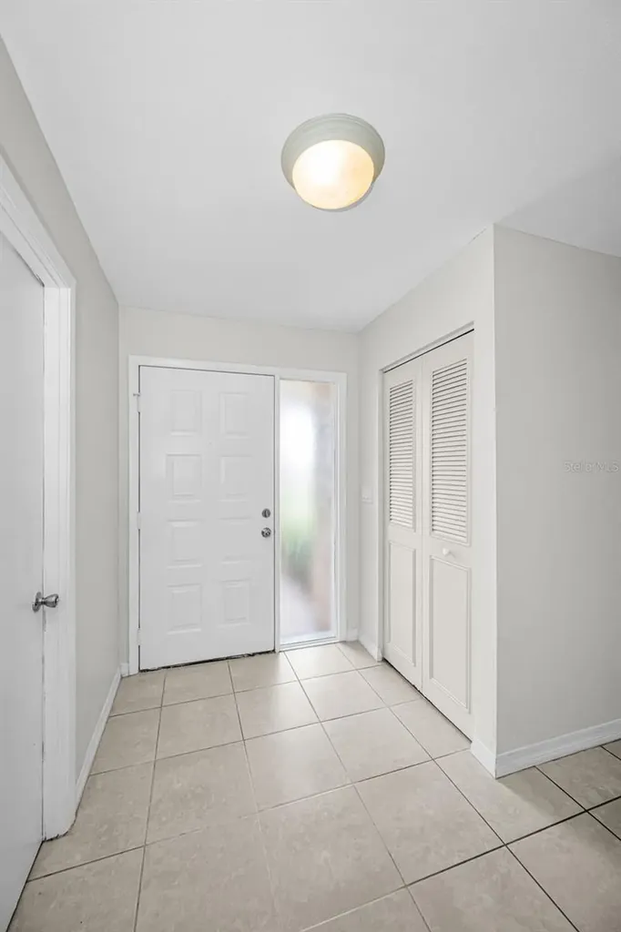 10050 62nd Avenue N St Petersburg FL 33708