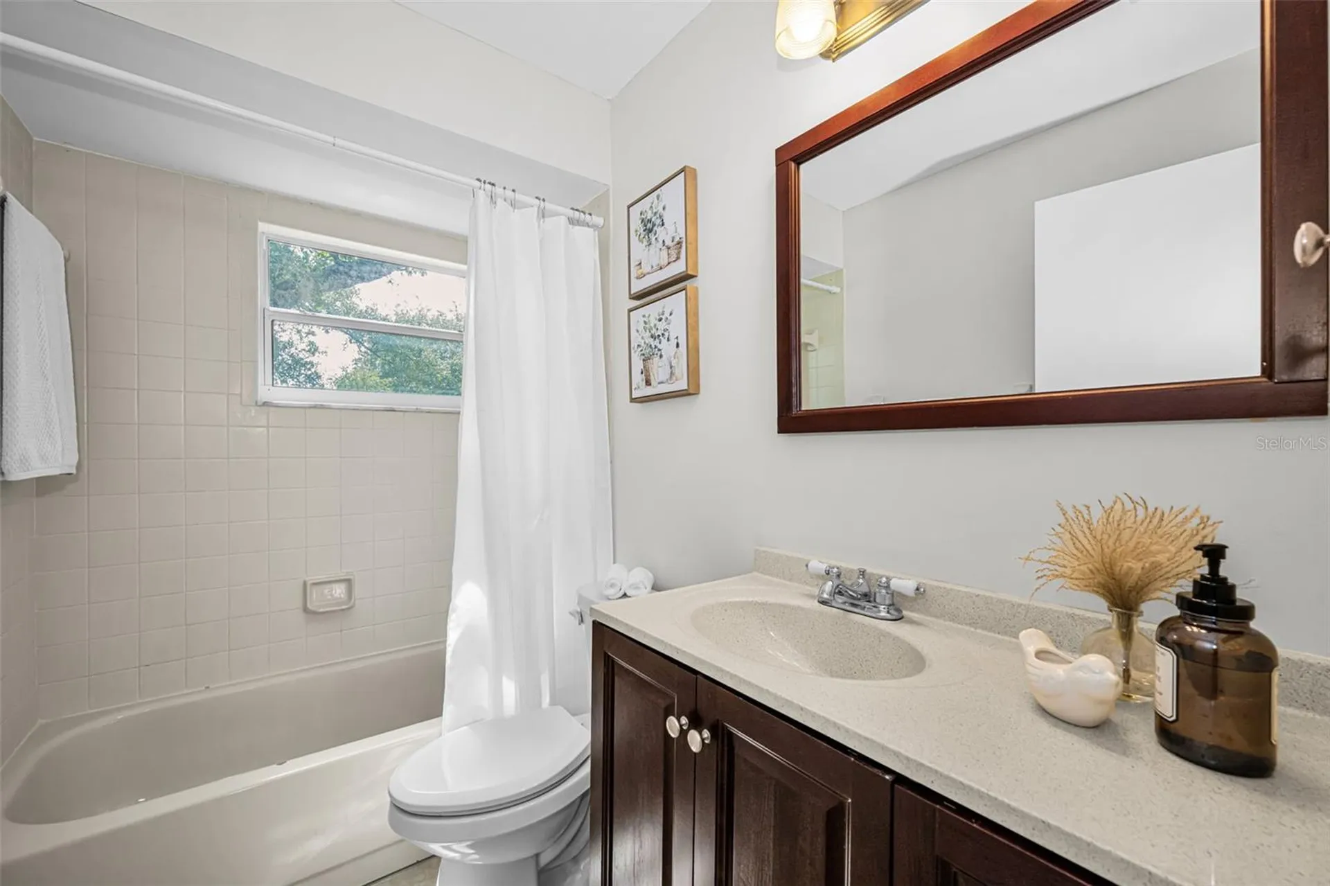 10050 62nd Avenue N St Petersburg FL 33708