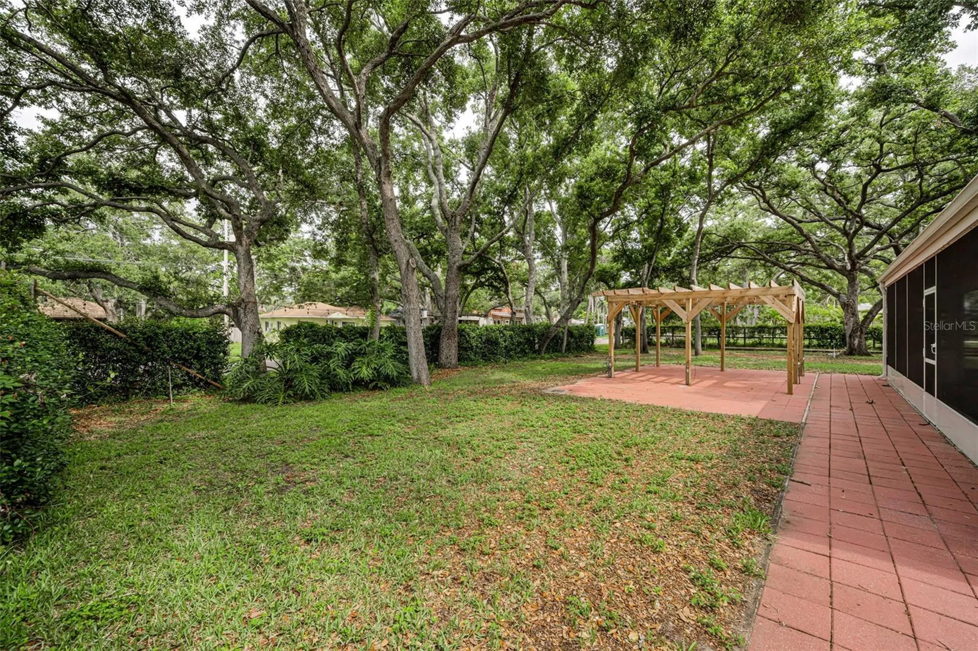 10050 62nd Avenue N St Petersburg FL 33708