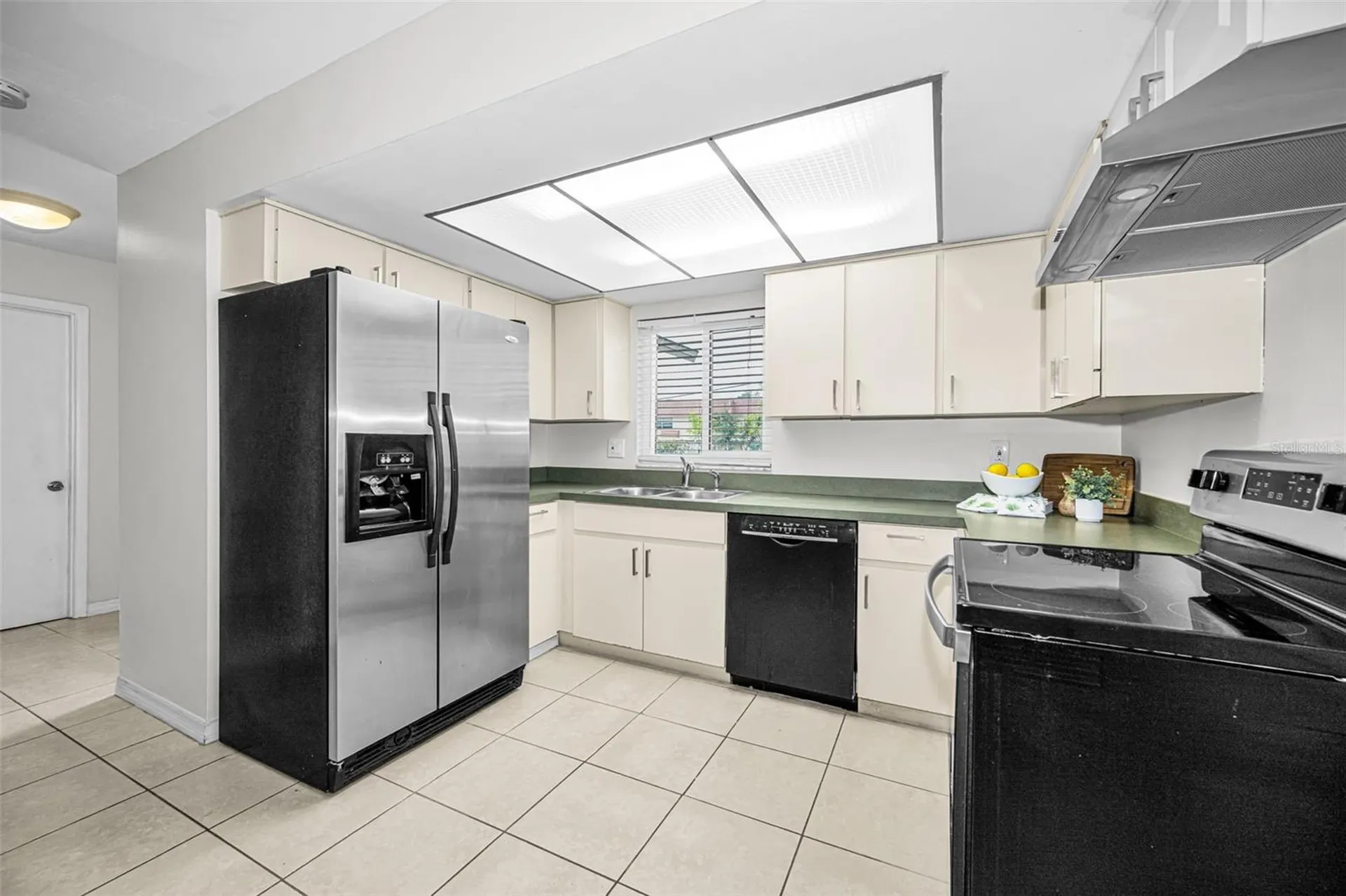 10050 62nd Avenue N St Petersburg FL 33708