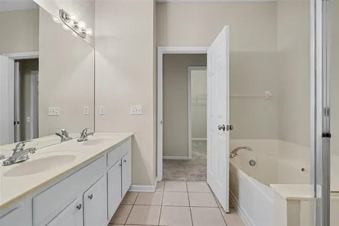 2210 Granger Avenue Kissimmee FL 34746