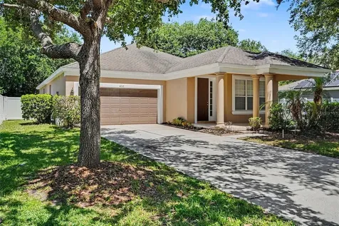 2210 Granger Avenue Kissimmee FL 34746