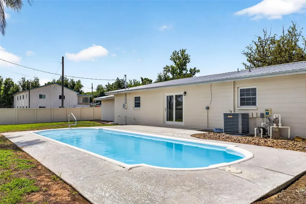 37121 Meridian Avenue Dade City FL 33525