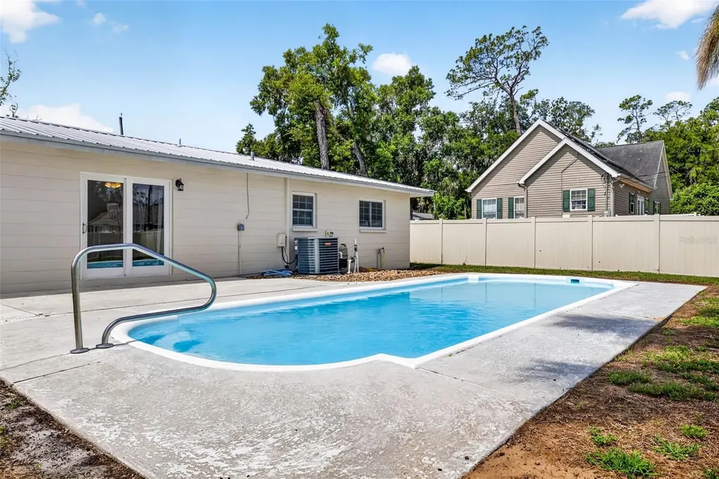37121 Meridian Avenue Dade City FL 33525