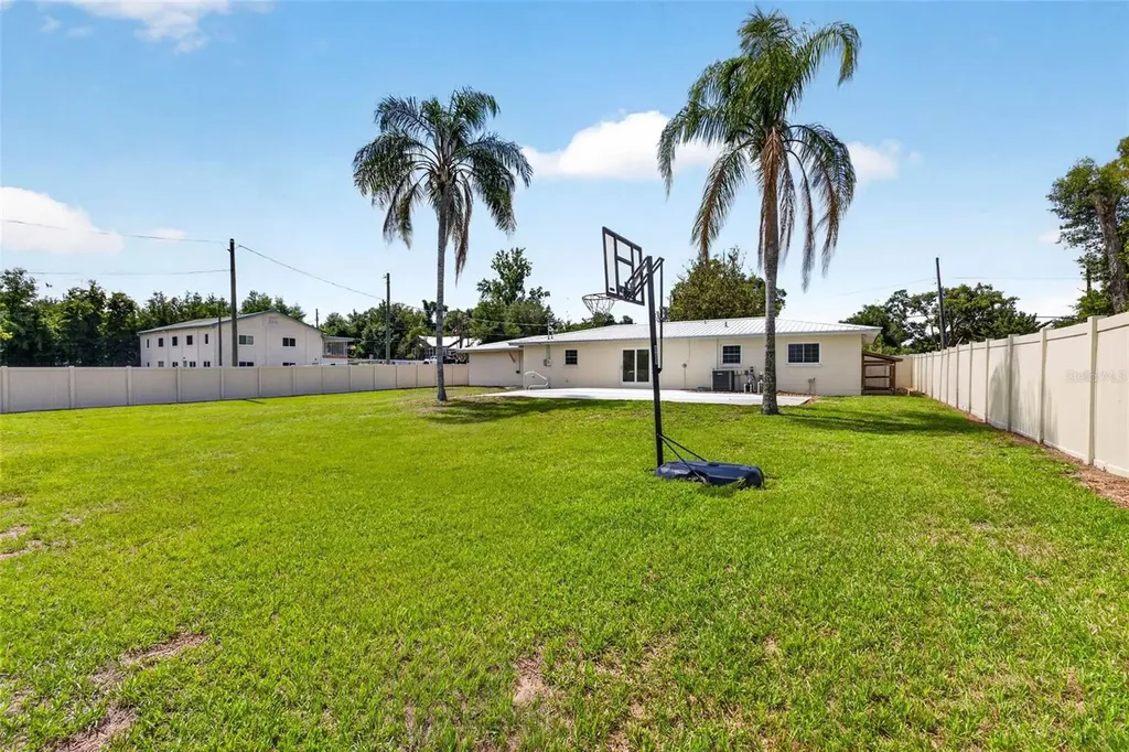 37121 Meridian Avenue Dade City FL 33525