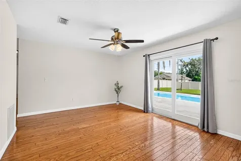 37121 Meridian Avenue Dade City FL 33525