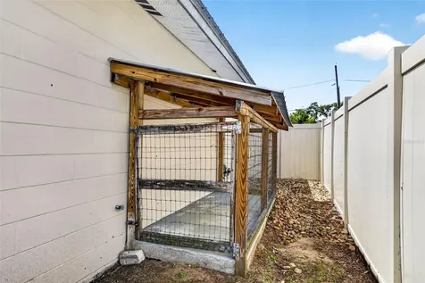 37121 Meridian Avenue Dade City FL 33525