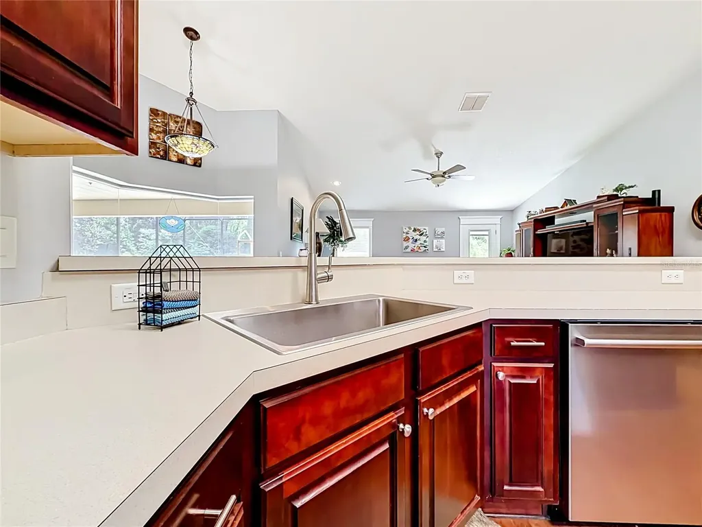 10445 SE 42nd Terrace Belleview FL 34420