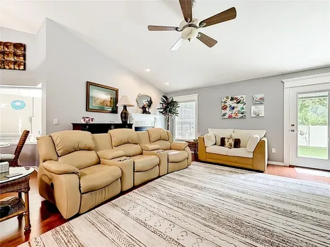 10445 SE 42nd Terrace Belleview FL 34420
