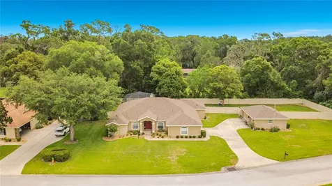 10445 SE 42nd Terrace Belleview FL 34420
