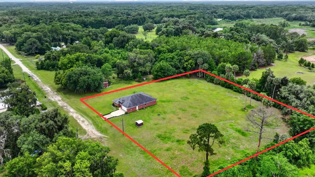 115 Tangelo Terrace Crescent City FL 32112