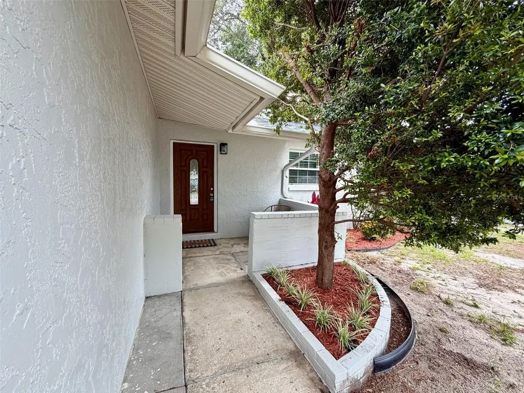 6945 Orkney Avenue N St Petersburg FL 33709