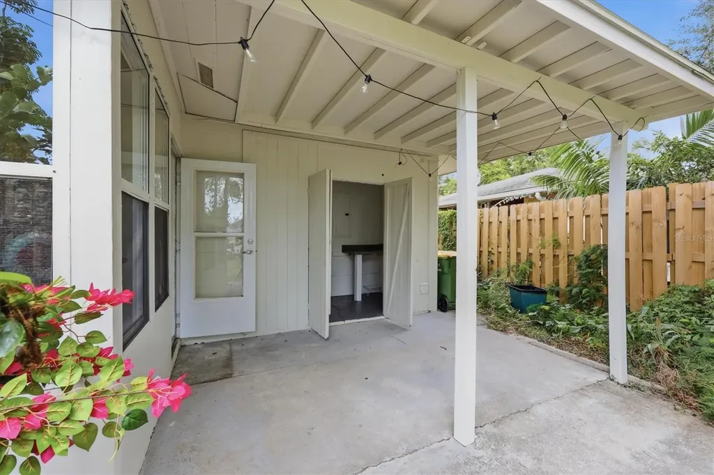 1020 23rd Street Sarasota FL 34234