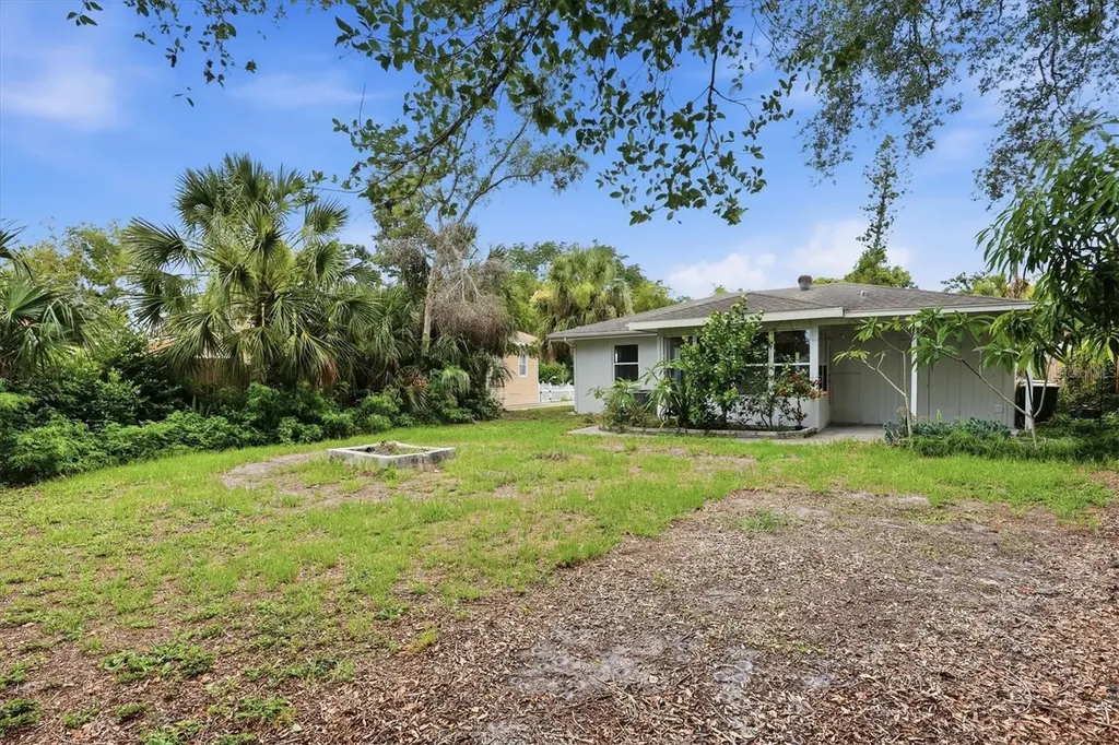 1020 23rd Street Sarasota FL 34234
