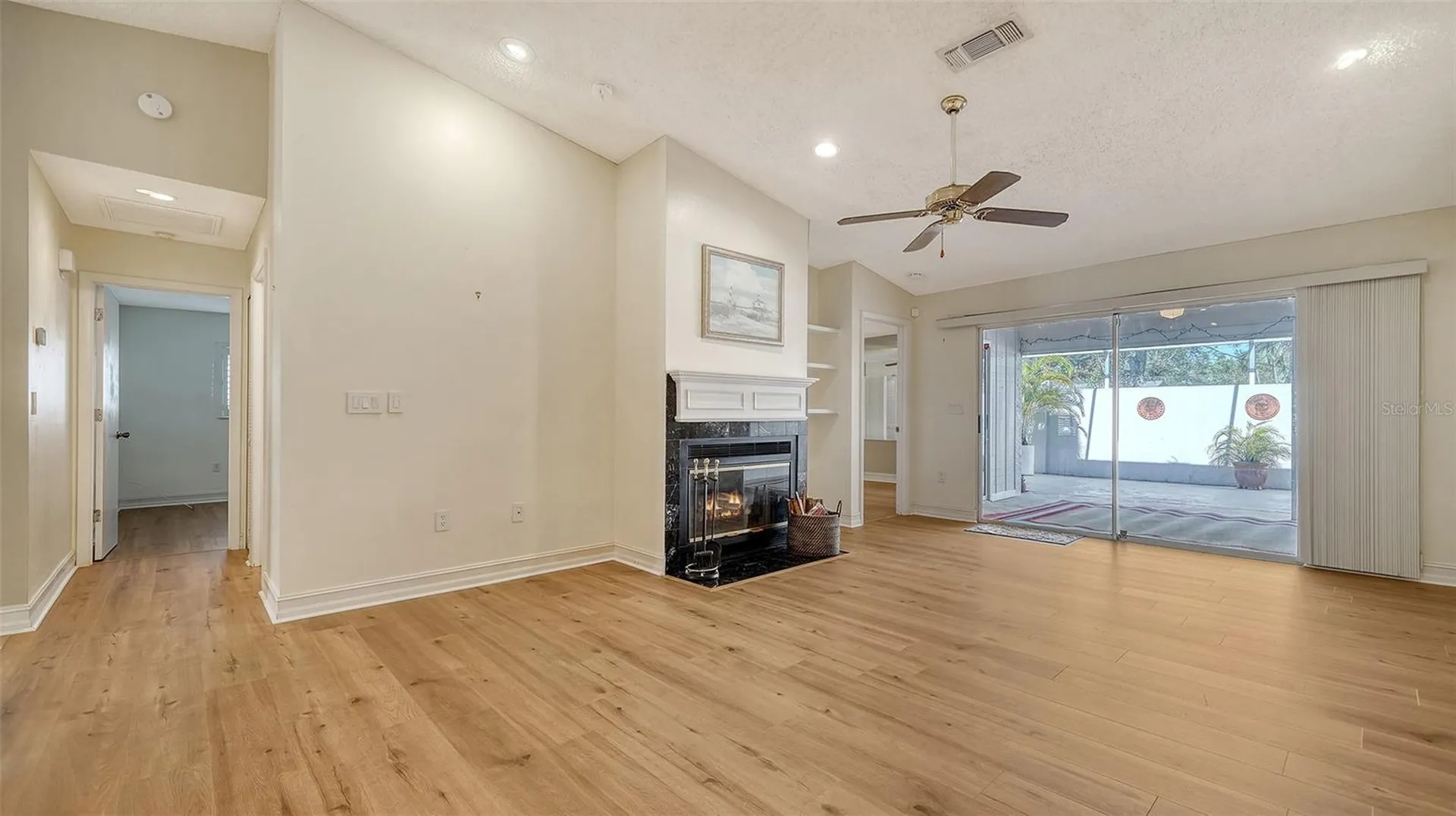 Sarasota FL 34233