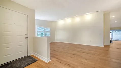 Sarasota FL 34233