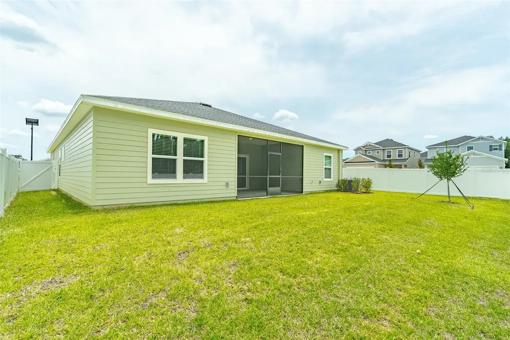 6913 SW 87th Street Ocala FL 34476