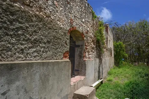 1 Pr-335 Km 10.3 Bo. Indios Guayanilla PR 00656