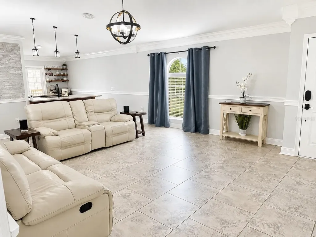 13830 Gentle Woods Avenue Riverview FL 33569