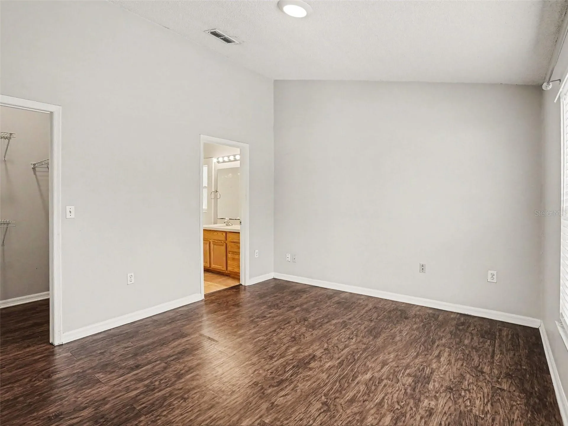 2481 Winchester Boulevard Kissimmee FL 34743