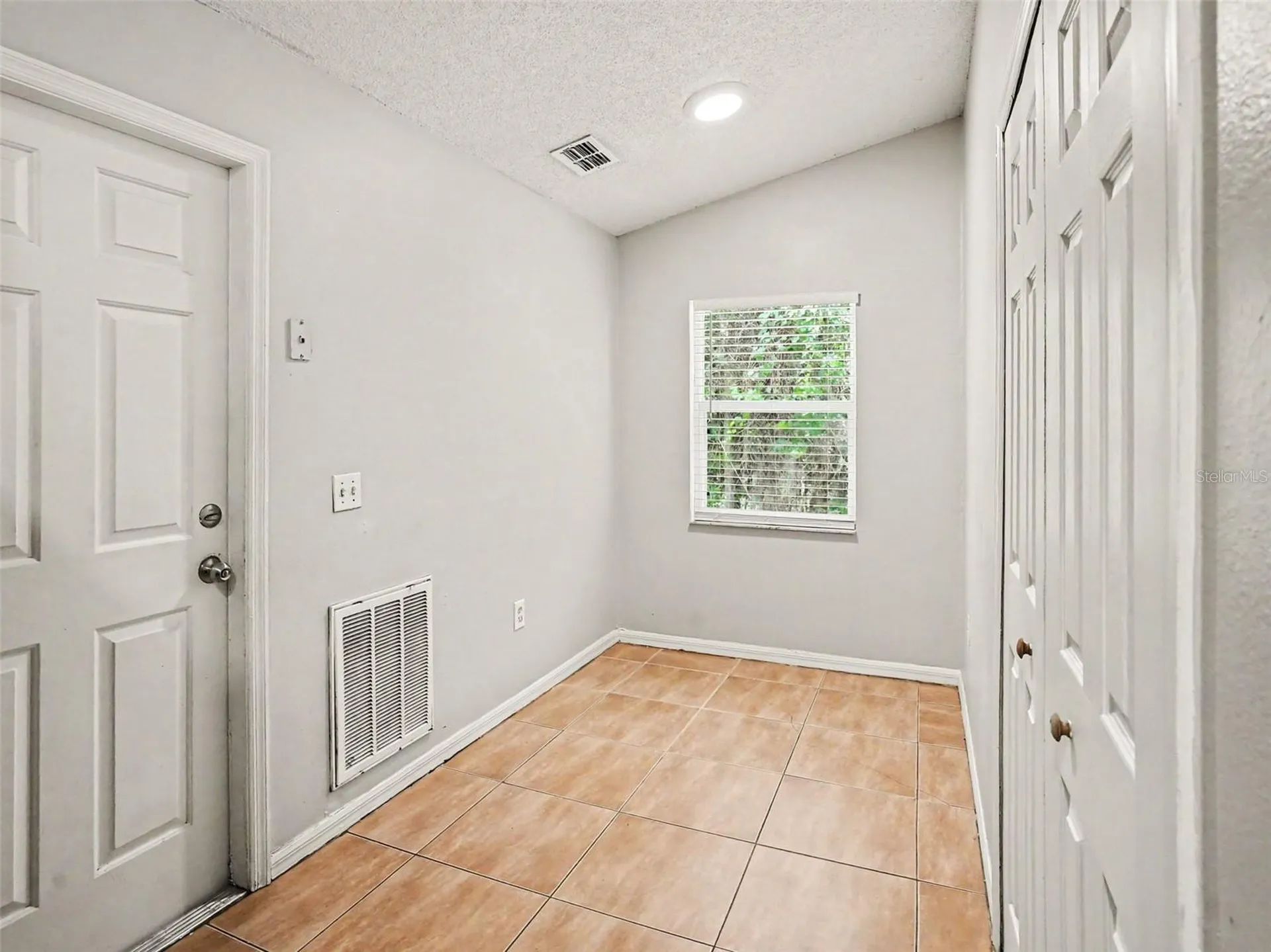 2481 Winchester Boulevard Kissimmee FL 34743