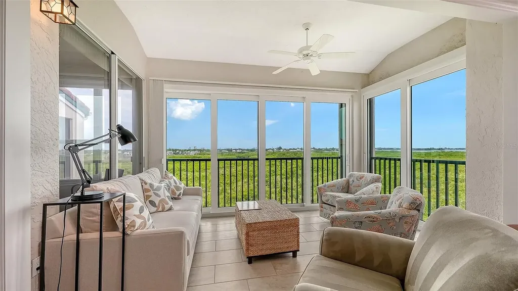 5420 Eagles Point Circle Sarasota FL 34231
