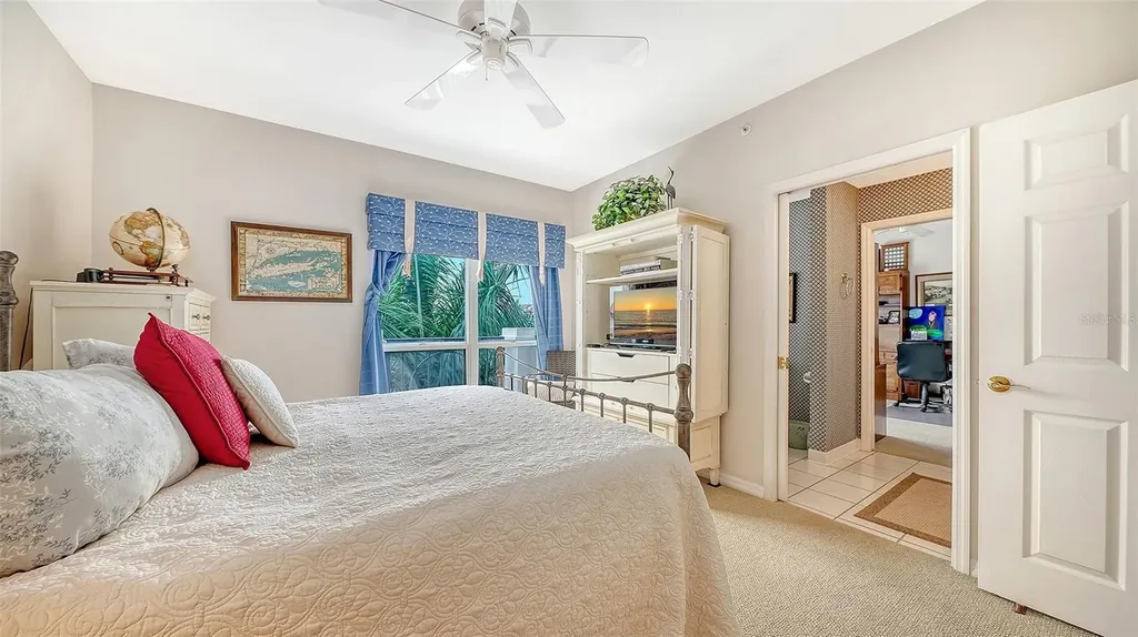 5420 Eagles Point Circle Sarasota FL 34231