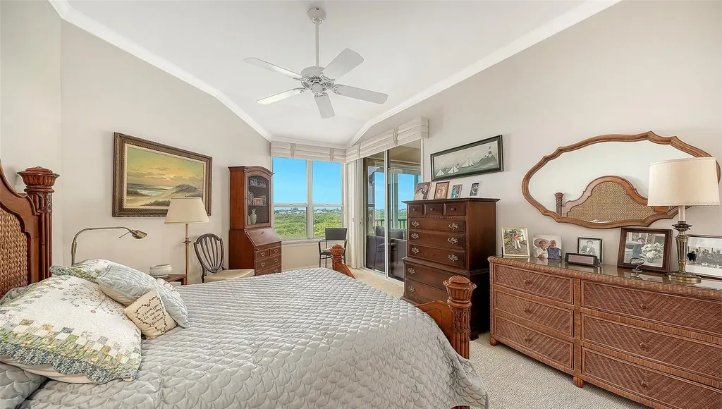5420 Eagles Point Circle Sarasota FL 34231