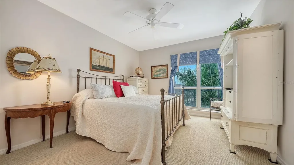 5420 Eagles Point Circle Sarasota FL 34231