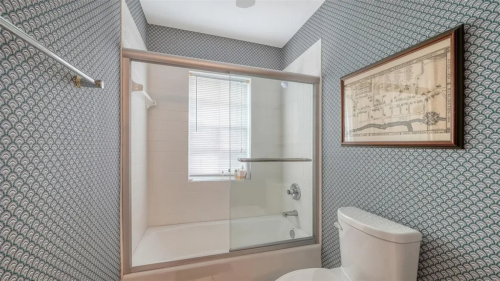 5420 Eagles Point Circle Sarasota FL 34231