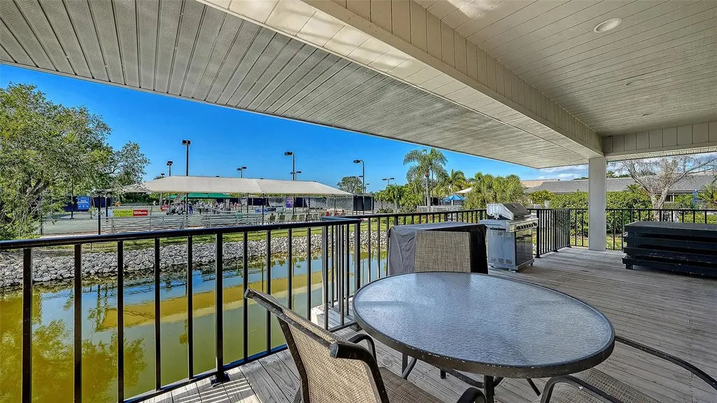 5420 Eagles Point Circle Sarasota FL 34231