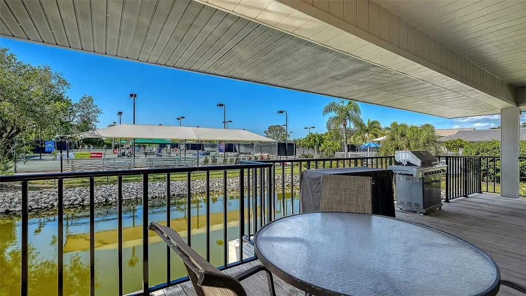 5420 Eagles Point Circle Sarasota FL 34231
